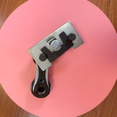Monforts Stenter Machine Spare Parts Chain Link Steel Material Zinc Plating Peek Material Bush