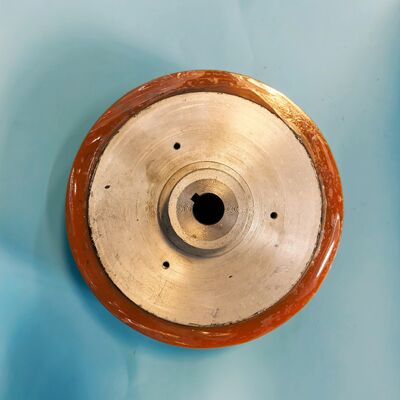 Rubber Covered Cast Steel Body Stenter Feeding Wheel for Fabric Pressing on ILsung Stenter Machines